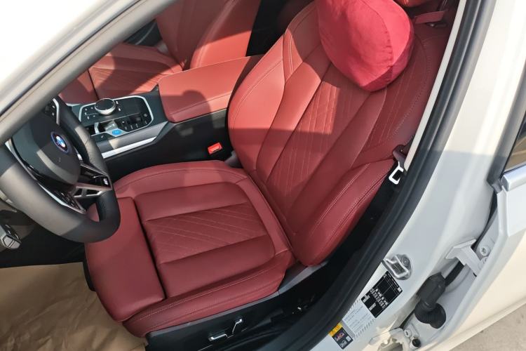 Used BMW i3 2025 eDrive 35 L