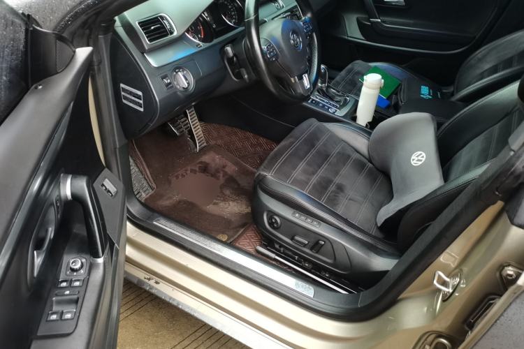 Used Volkswagen FAW-Volkswagen CC 2015 2.0 TSI Luxury Model Driver Seat