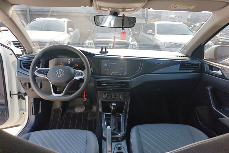 Used Volkswagen Lavida 2023 New Sharp 1.5L Automatic Excellent New Edition