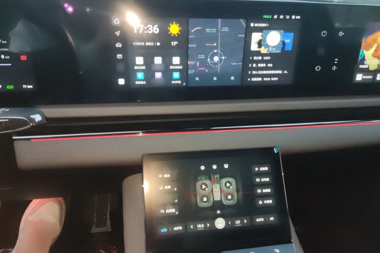 Used VOYAH PASSION 2024 PHEV Four-Wheel Drive Ultra-Long Range Flagship Model