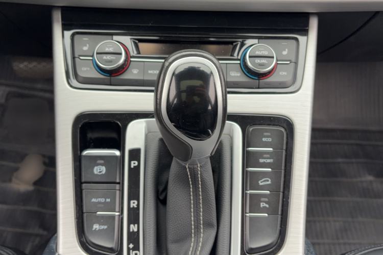 Used Geely Auto Emgrand X7 Sport 2016 1.8TD Automatic Smart Model