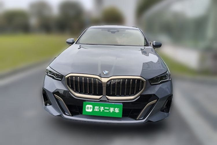 Used BMW 5 Series 2024 530Li Luxury Edition M Sport Package