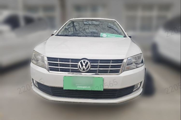 Used Volkswagen Lavida 2015 1.6L Automatic Comfort Edition
