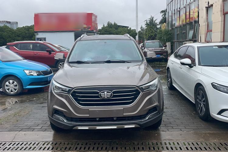 Used Bestune X40 2017 1.6L Automatic Luxury Model
