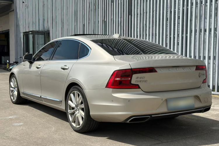 Used Volvo S90 2018 T5 Zhiya Edition
