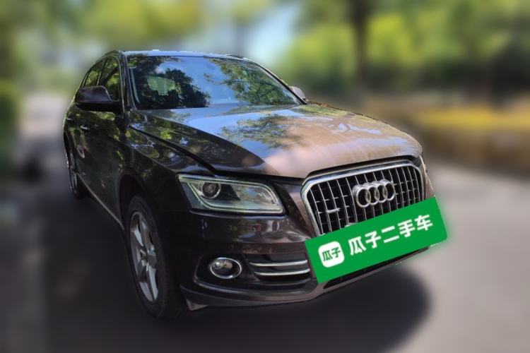 Used Audi Q5 2016 40 TFSI Technology Edition Front Right 45 Deg