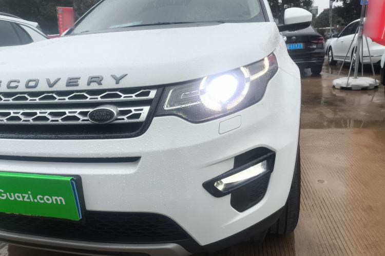 Used Land Rover Discovery Sport 2018 240 PS HSE Version Left Front Headlight