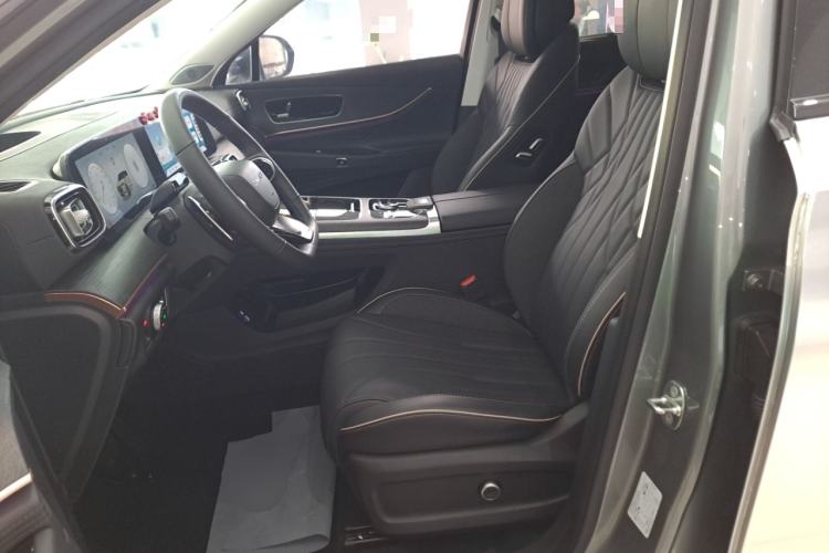 Used Chery Tiggo 9 2023 2.0T Dual-Clutch Two-Wheel Drive Prestige Version 5 Seats
