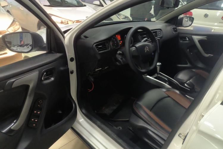 Used Citroen C3-XR 2015 1.6L Automatic Fashion Model
