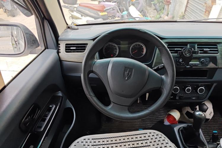 Used Jinbei Hiace X30 2016 1.3L Van Comfort Edition DLCG12
