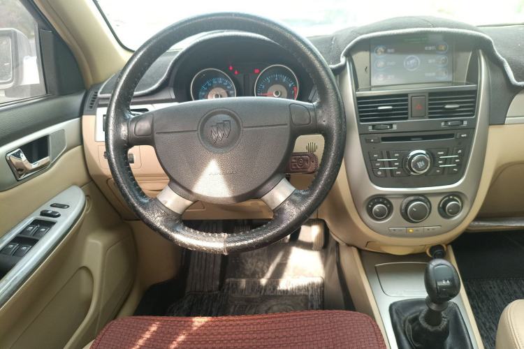 Used Buick Excelle 2011 1.6 LX-MT Steering Wheel