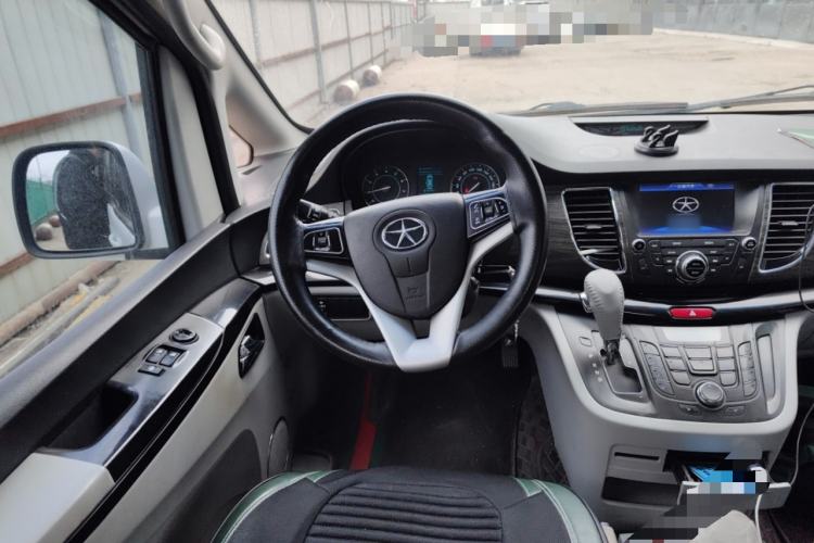 Used JAC Group Refine M5 2014 Colorway 2.0T Gasoline Automatic Business Edition