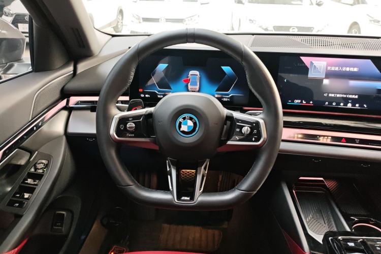Used BMW i5 2024 eDrive 35L M Sport Package Steering Wheel