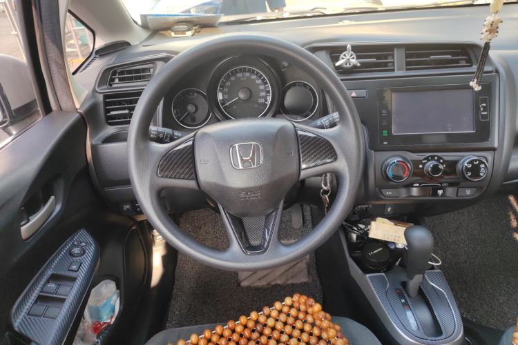 Used Honda Fit 2018 1.5L CVT Comfort Sunroof Version Steering Wheel