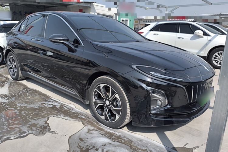 Used Hongqi E-QM5 2021 Online Booking Charging Basic Edition 5 Seats Exterior 1