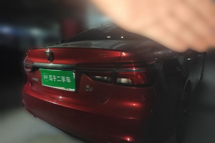 Used Roewe i6 2017 20T Automatic Internet ZhiZun Edition