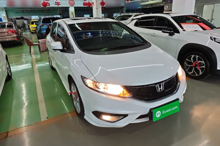 Used Honda Jade 2016 1.8L CVT Luxury Edition 5-seater
