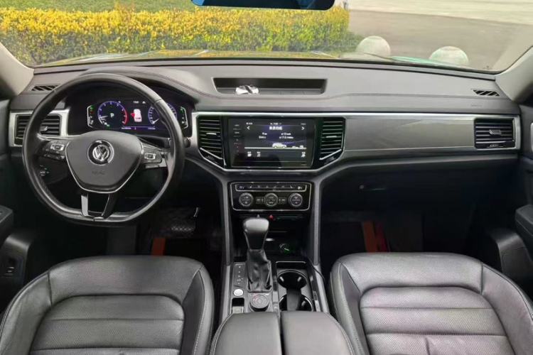 Used Volkswagen Teramont 2020 Revised Version 380TSI Four-Wheel Drive Luxury Edition Interior 3