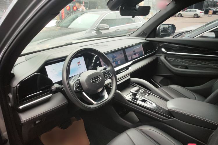 Used Geely Auto Monjaro L 2024 2.0TD DCT EVO Two-Wheel Drive Long-Range Version Center Console