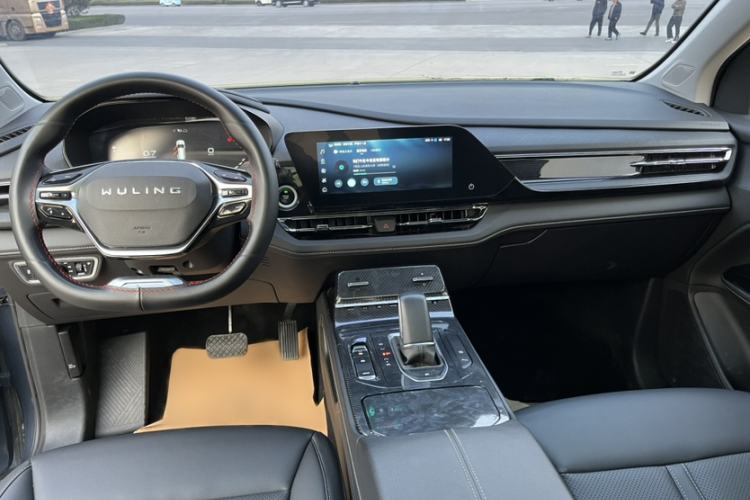 Used Wuling Victory 2022 Revised Version 280T 1.5T CVT Flagship Edition
