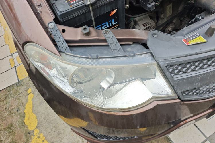 Used Wuling Hongguang 2015 1.2L S Base Model China V Standard Right Front Headlight