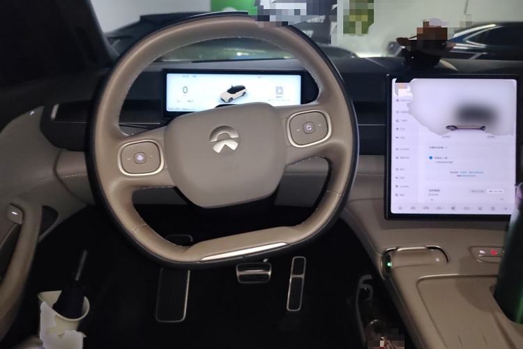 Used Nio ES8 2023 100kWh Signature Edition Steering Wheel