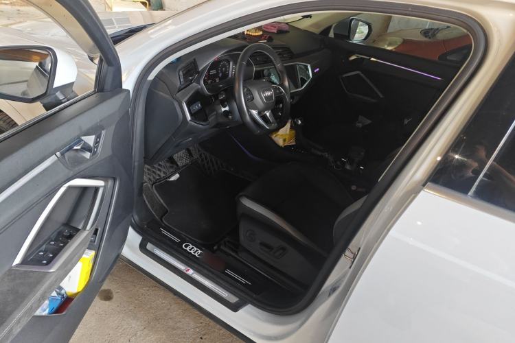 Used Audi Q3 2021 35 TFSI Fashion Dynamic Model