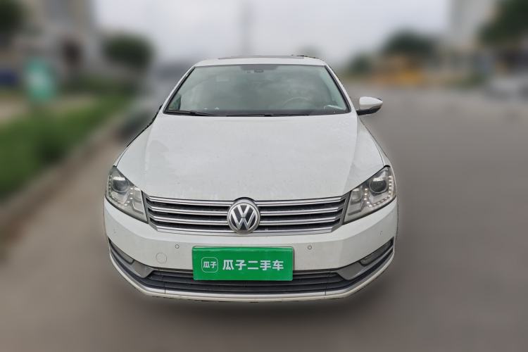 Used Volkswagen Magotan 2013 2.0 TSI Ultimate Model Front