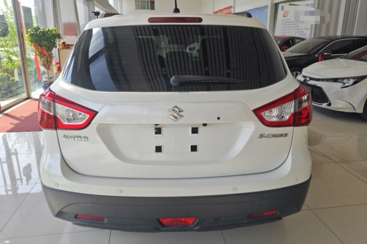 Used Suzuki S-Cross 2015 1.6L CVT Two-Wheel Drive Entry-Level Trim