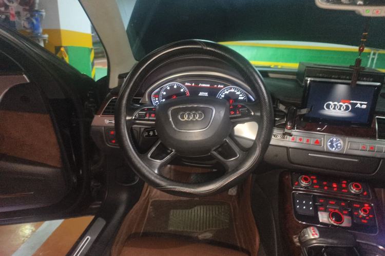 Used Audi A8 2013 A8L 45 TFSI quattro Comfort model Steering Wheel