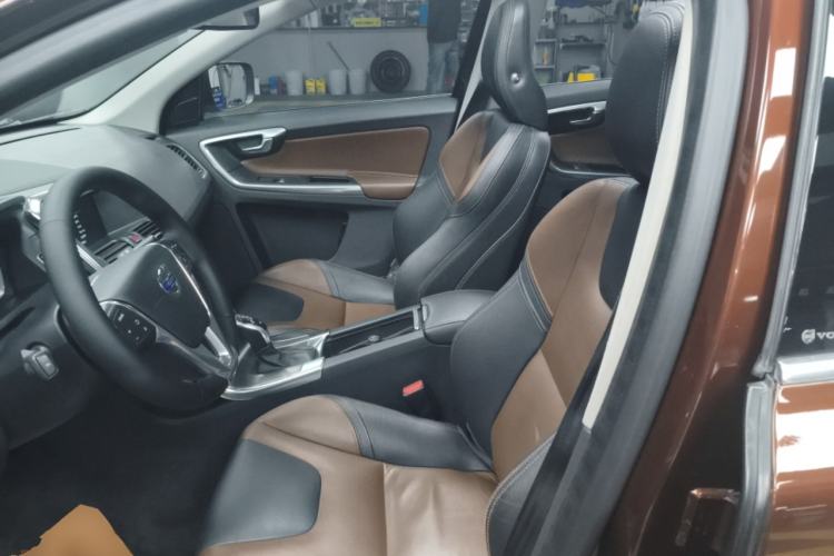 Used Volvo XC60 2016 T5 Smart Version
