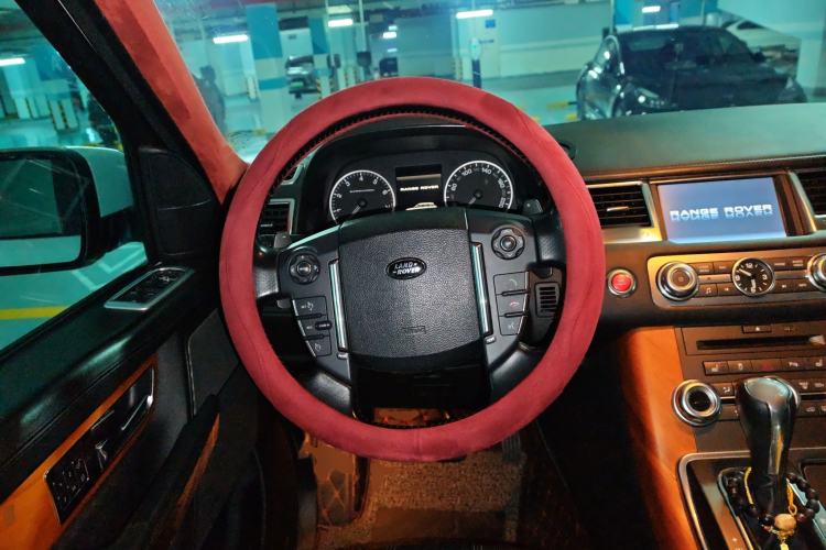 Used Land Rover Range Sport 2011 5.0 SC V8 HSE Steering Wheel