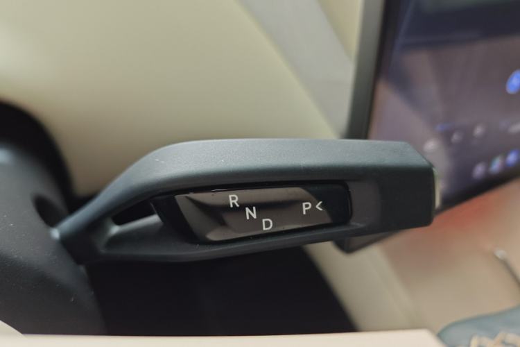 Used Xiaomi Auto YU7 2025 Ultra-Long Range High-Performance All-Wheel-Drive Max Edition
