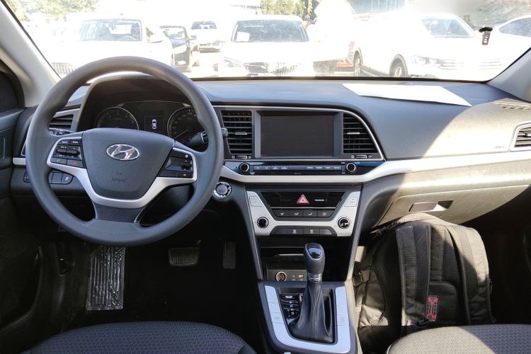 Used Hyundai Elantra (6th Generation / Lingdong) 2018 1.6L Automatic 15th Anniversary Special Edition
