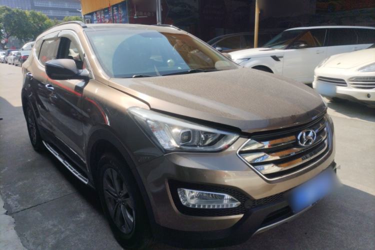 Used Hyundai Santa Fe 2013 2.4L Automatic Two-Wheel Drive Smart Version
