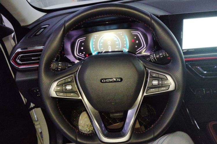 Used CHANGAN OSHAN X5 2021 1.5T DCT Prestige Edition Steering Wheel