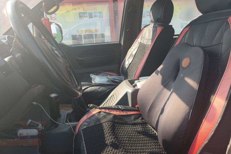 Used FORTHING Lingzhi 2013 M3 1.6L 7-seat Standard Model