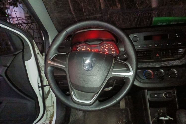 Used Baojun 310 2016 1.2L manual Comfort trim level Steering Wheel