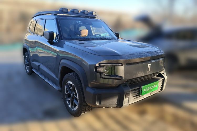 Used Deepal G318 2024 Four-Wheel-Drive Air Suspension Model