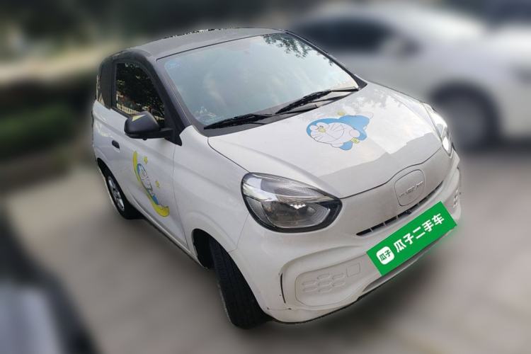 Used Roewe Clever 2022 311km QiQi BoBo Edition Front Right 45 Deg