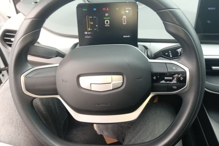 Used Geometry A 2024 410KM Travel Edition
