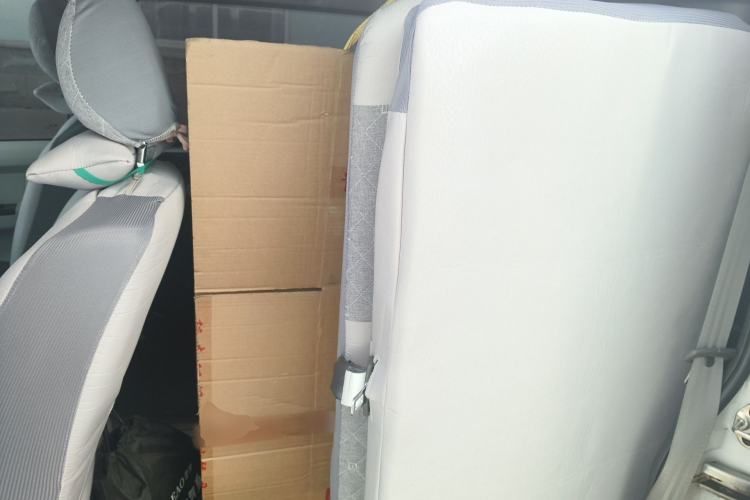 Used Jinbei Hiace X30 2024 1.5L Wealthy-Style Passenger Van 5/6/7 Seater with Front-Mounted Air Conditioning Left Rear Seat