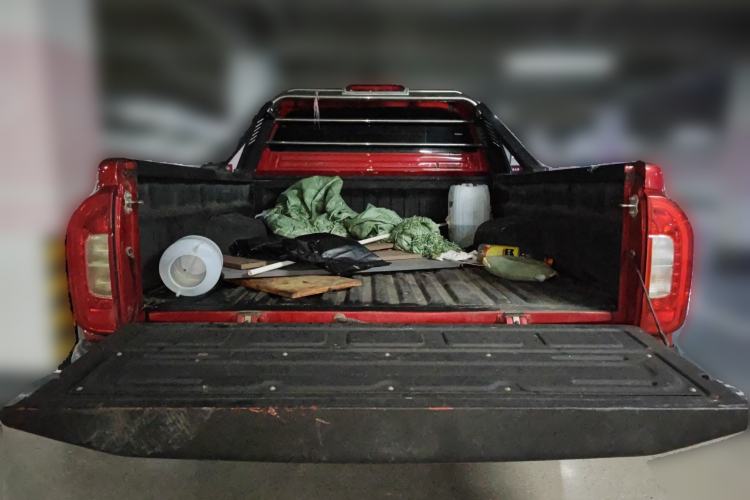 Used Foton General G9 2021 2.5T Armored Grand Commander Manual Two-Wheel Drive Leisure Edition Enjoyment Model with Long Bed JE4D25Q6A