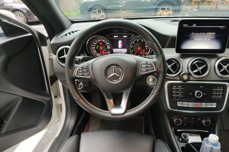 Used Mercedes-Benz CLA 2018 CLA 200 Sport Edition Steering Wheel