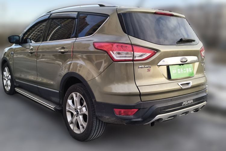 Used Ford Kuga 2015 2.0L GTDi Four-Wheel-Drive Sport Model
