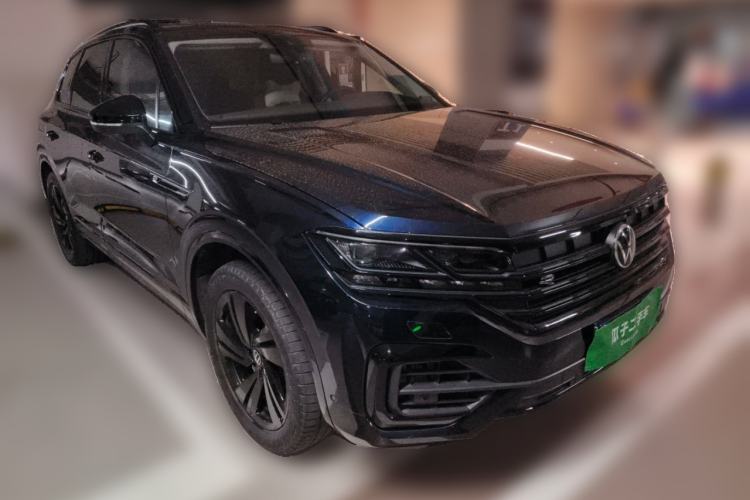 Used Volkswagen Touareg 2022 3.0 TSI Luxury Edition Black Diamond Sport Package