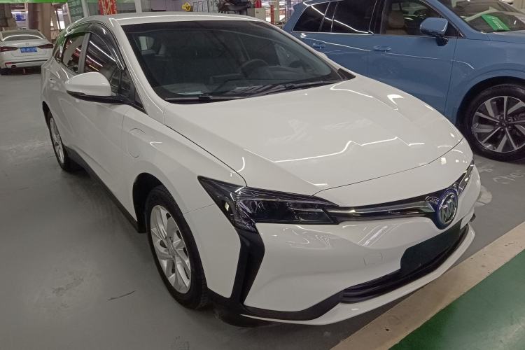 Used Buick Velite 6 2023 430km Range Commuter Version Front Right 45 Deg