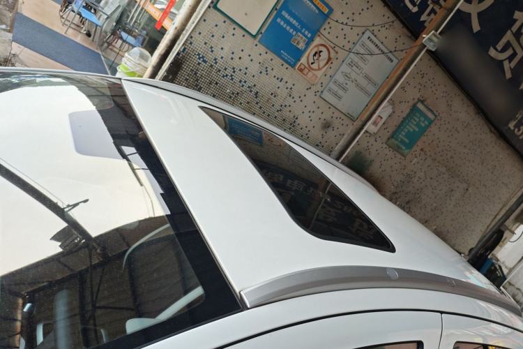 Used Geometry E Firefly 2024 301km Starlight Roof