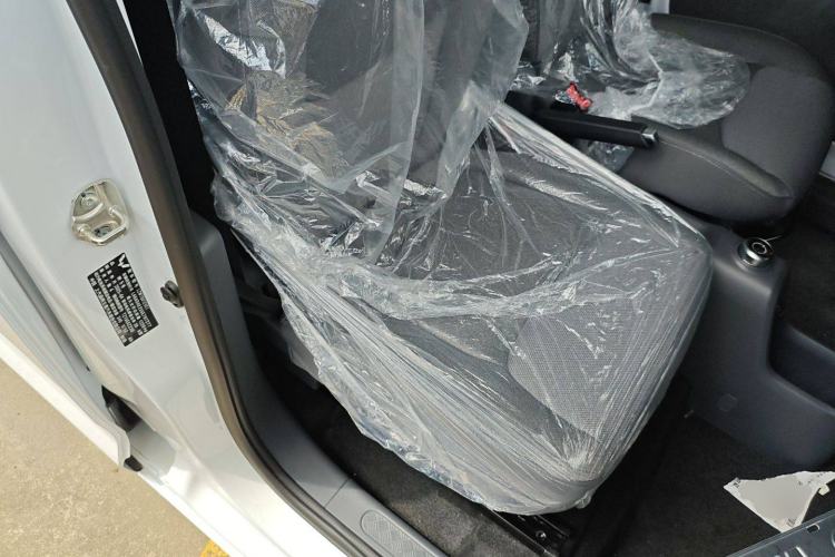 Used Wuling Zhiguang New Energy 2025 Comfort Model