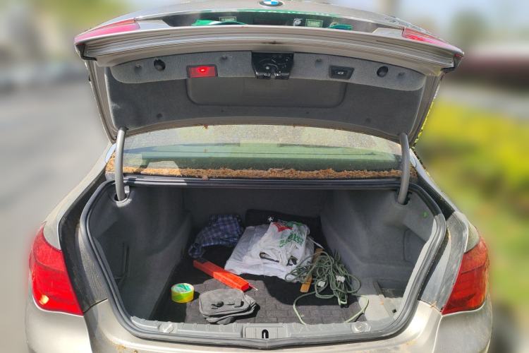 Used BMW 7 Series 2011 730Li Elegant Model
